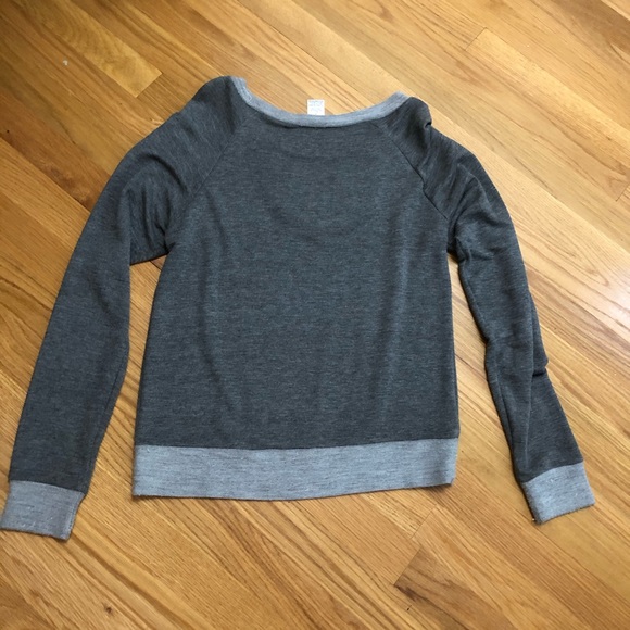 Top - Picture 3 of 4